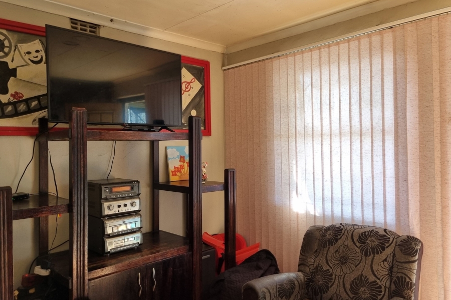 4 Bedroom Property for Sale in The Hague Western Cape